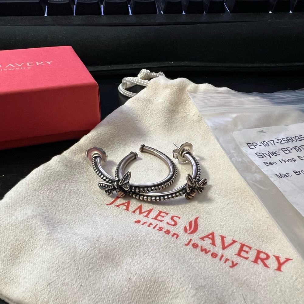 James Avery Bee 🐝 Hoops
